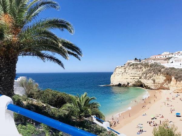 Spacious Two Bedroom Apt, 200M From The Beach Carvoeiro (Lagoa) Exterior foto